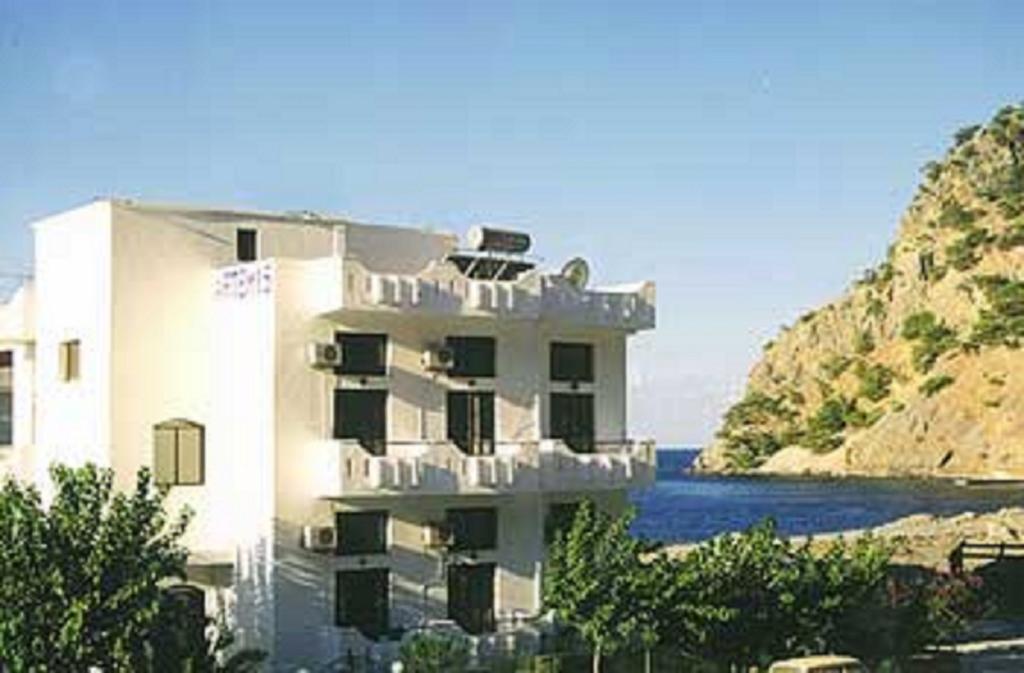 Artemis Studios Ayía Roúmeli Ngoại thất bức ảnh